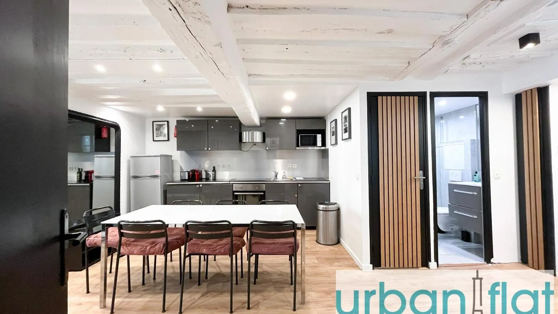 Apartmán 100 - Luxury 2 Bedroom - Beaubourg Marais Paříž