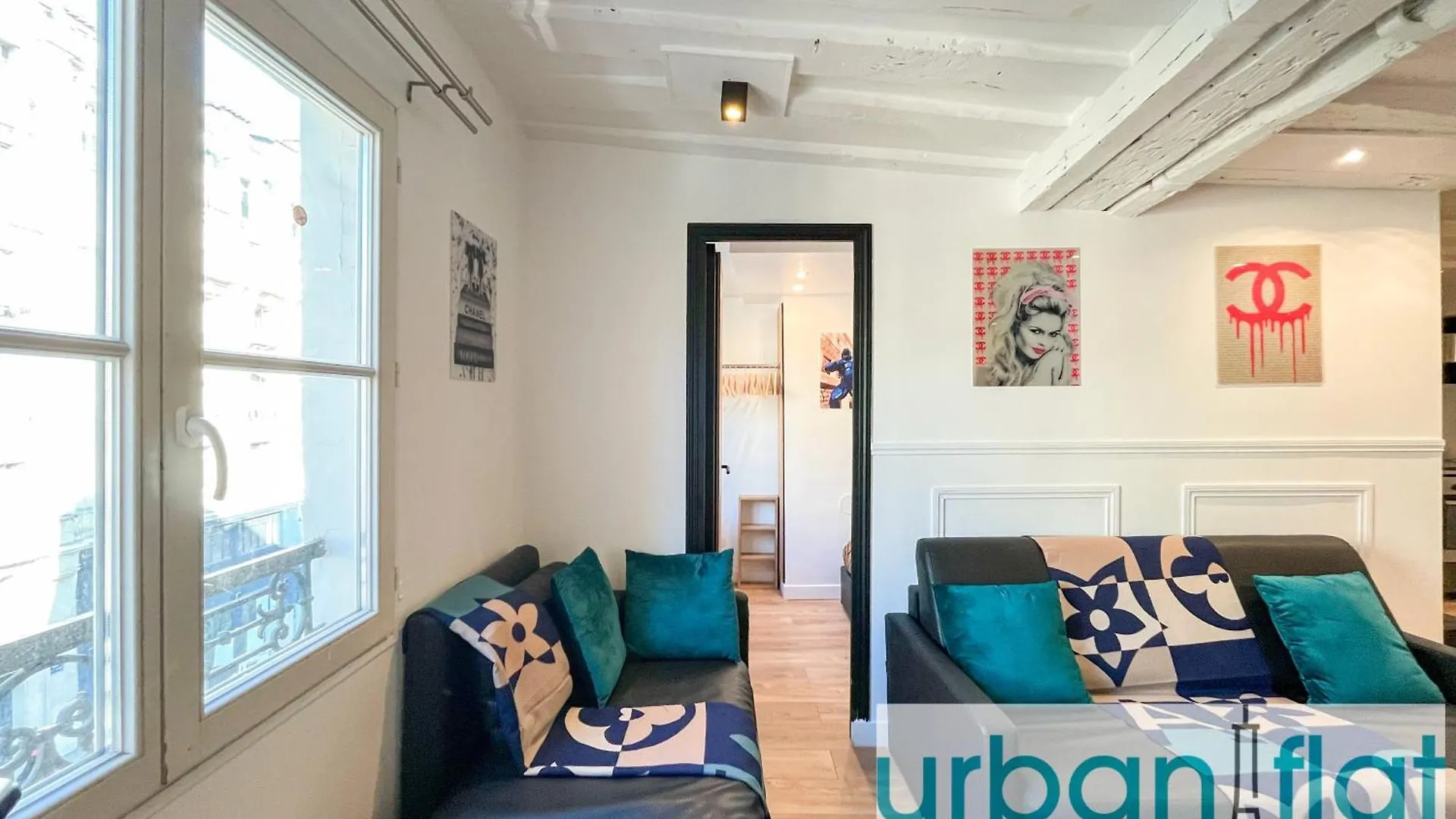 100 - Luxury 2 Bedroom - Beaubourg Marais Paříž 0*,  Francie